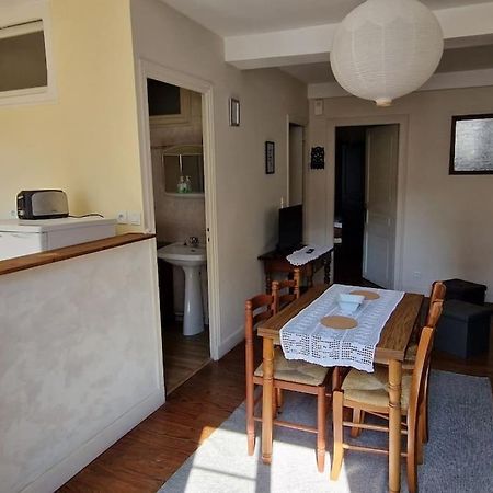 Appartement Dans Maison De Ville - 4 Personnes Oloron-Sainte-Marie Exterior foto